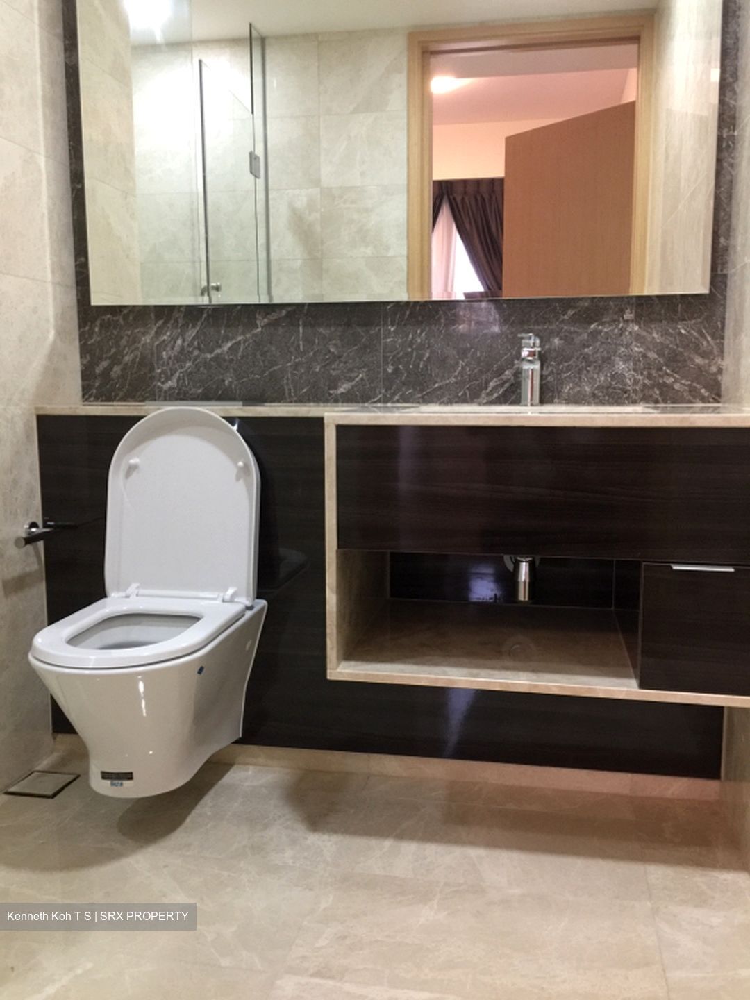 Commonwealth Towers (D3), Condominium #420311011